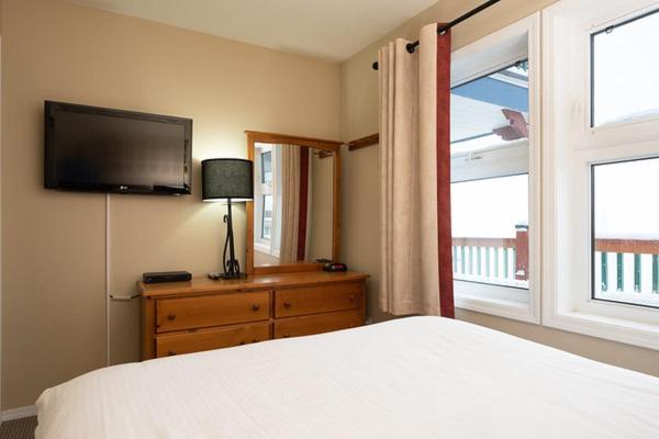The Vance Creek Hotel & Conference Centre Silver Star Exterior photo